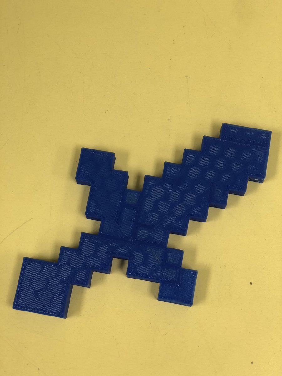 knhillis73's tweet photo. @SJEBears 5th Grade STEM Club doing what they do! Coding, creating, designing! @GCCISDScience @GCCISD @gccisd_edtech @msmorgan2012 @rspoutra @lisa_gauthreaux @TeachingSTEM #STEMeducation @tinkercad  @rsmcadam https://t.co/BP9b0yhTqN