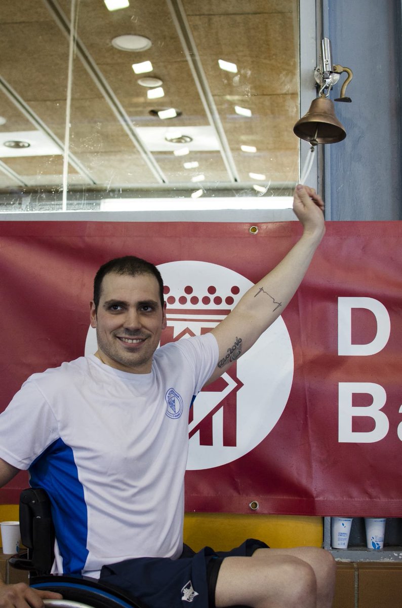 En Toni Ponce va ser el primer esportista a qui li vam cantar un Rècord del Món i per això li tenim una estima especial. Moltes felicitats pels rècords d'avui!

🇪🇸 R. Espanya 100 braça: 1:27.28
🇪🇺 R. Europa 200 estils: 2:49.42
🌍 R. Món 50 braça: 41.16

#ParaSwimmingBCN
📸<a href="/FECPC/">FECPC</a>
