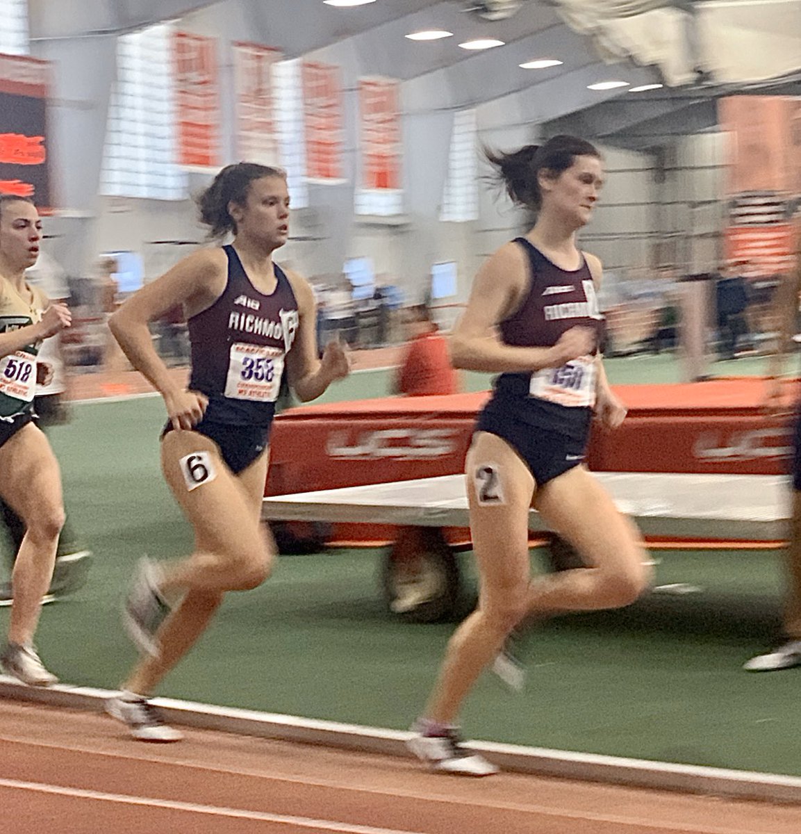 RichmondXCTF's tweet image. ECAC MILE PRELIM | Claire Brown leads it wire-to-wire to win in 4:49.26 with FR Lily Snow running a PR (4:50.00) as both advance to tomorrow’s final. #goSpiders #spidersxctf #oneRichmond #mile #bringbacktheMile