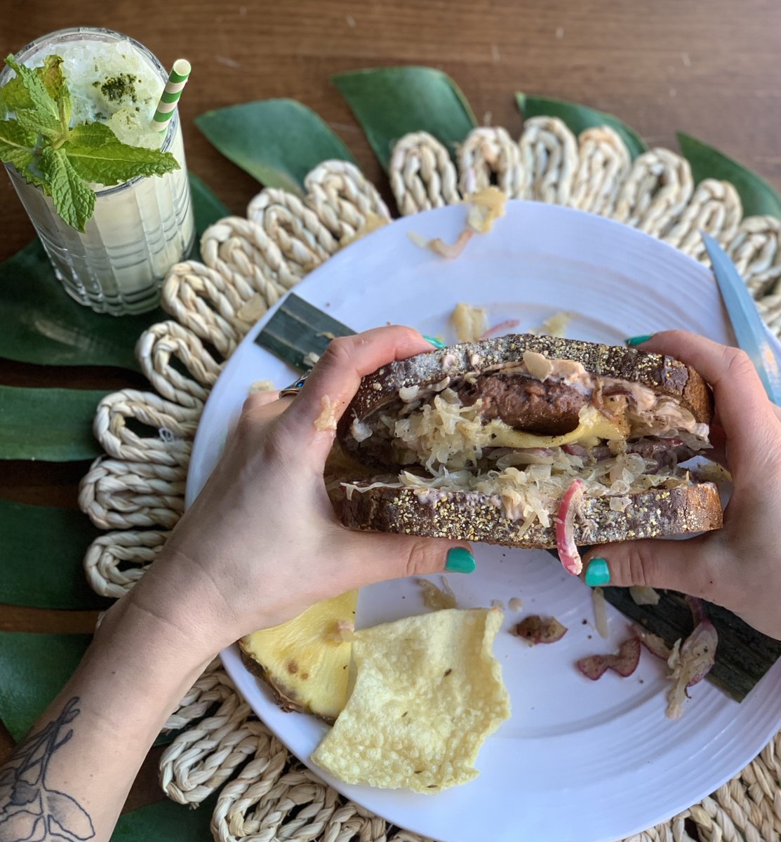 The Reuben Style Burger and Surf-Rock Shake specials 🍀 Last day of it getting dark at 2:00pm! SPRING IS COMING IN HOT 😎 #vegan #nobonesbeachclub #nobones #nobonesaboutit #partyathebeachclub