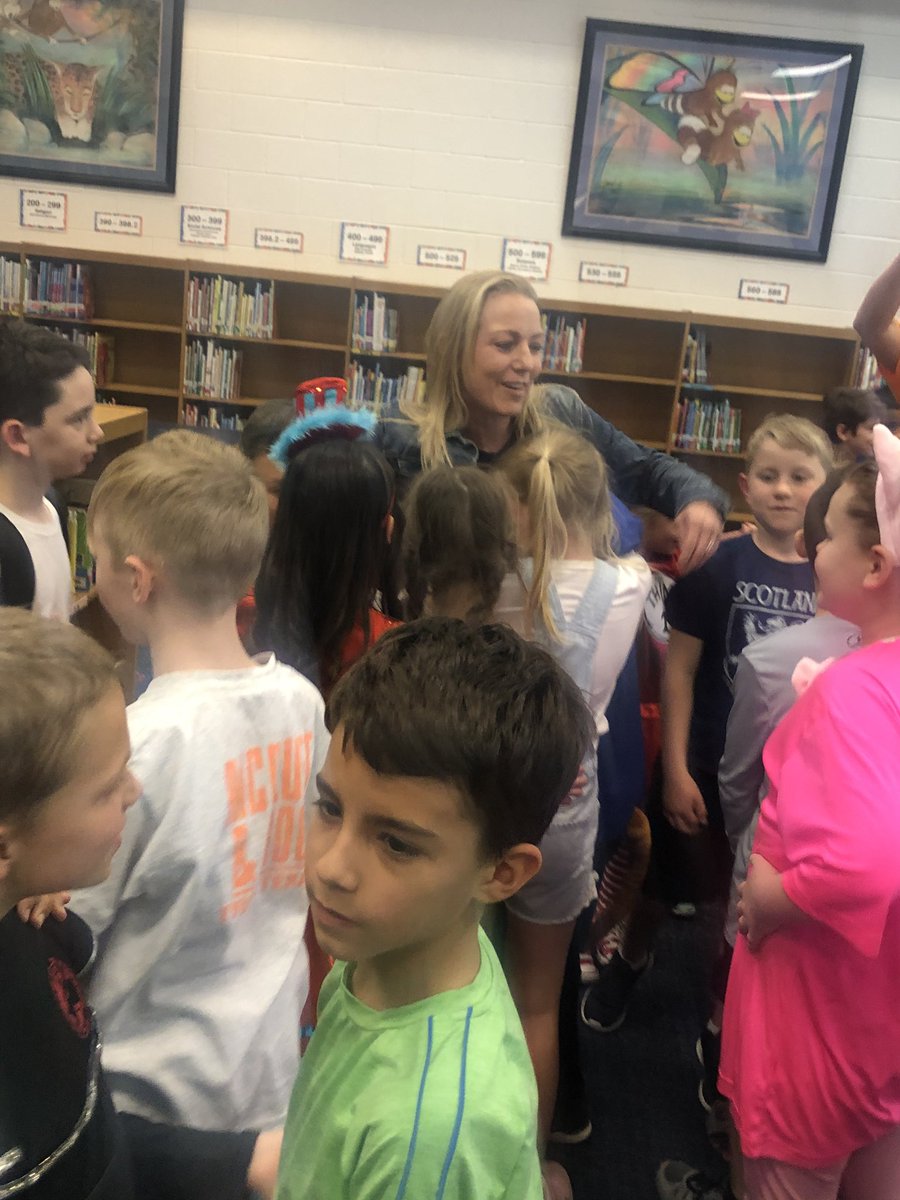 WoodwayElem's tweet photo. Congratulations to our Teacher of the Year winner, JANA WILTON! We are so proud of you. https://t.co/r73hAaibK8