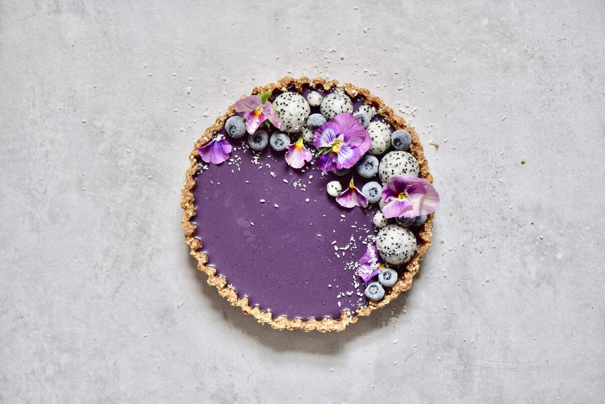 Tranquilitytea's tweet photo. Next best thing to tea...baking with tea
Vegan Earl Grey Blueberry Tart
#Vegan #earlgrey #bakewithtea #earlgreytea #blueberrytart
Recipe: https://t.co/UuFfXyyS7N
earl grey ingredient: https://t.co/9bQdRpx71N https://t.co/SHk3CtTuMC
