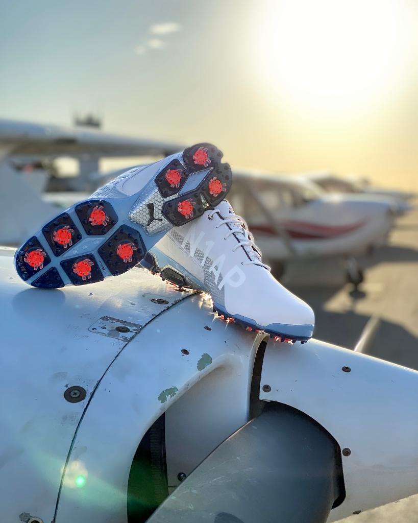 PUMAGolf's tweet photo. Come fly with us 🛫 LE @rickiefowler x API PROADAPT's out now. 

👟 https://t.co/HuWNWdqEYQ

#ResistOrdinary #LifeWellPlayed https://t.co/rZrgJ6DiWI