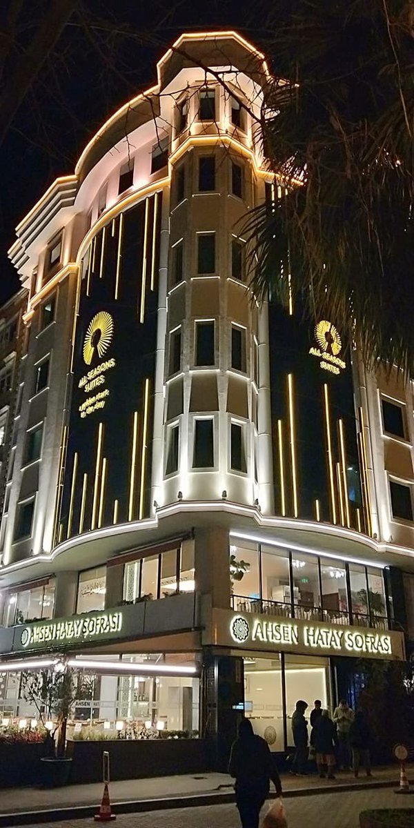 Still not have a suites experience? 🌟 Suit odalarımızından birinde hala konaklamadınız mı?🌟

#agoldenstarttotheday
📞 +90 (0212) 523 50 50
🌍 allseasonssuites.com
#AllSeasonsSuite #AllSeasonsSuitesİstanbul #istanbul #Travel #family #familytravel #familyhotelsistanbul