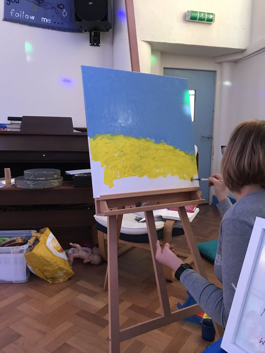 sunbeamshelley's tweet photo. 5 hours to go, come on down #12hours #creativeprayer #catchthewave @MoortownBaptist https://t.co/bnyf1Ed3qH