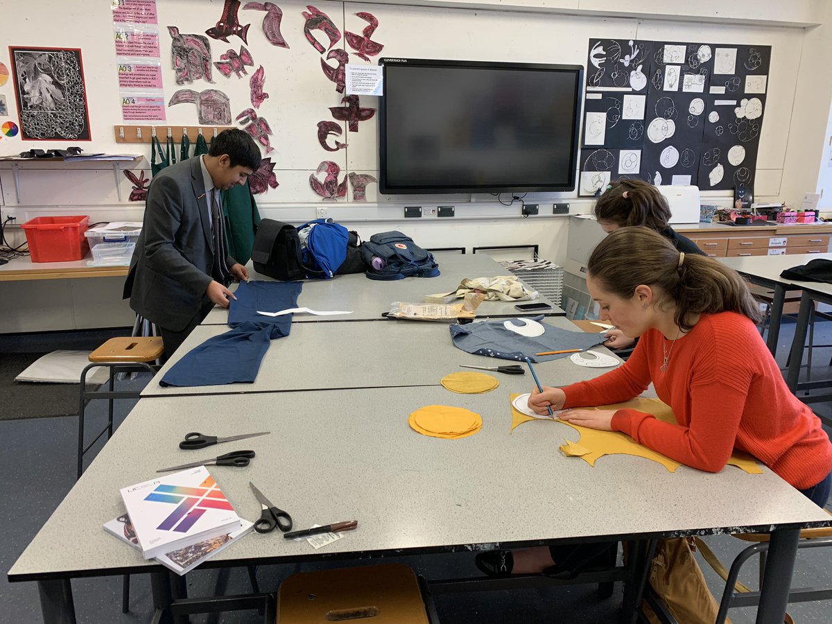 HuddleCuddle_YE's tweet photo. Getting the job done, with authenticity, care, and fun! Sunny and Luna are on their way!💙💛#youngenterprise #huddlecuddleagc https://t.co/Eslhr9YhkH
