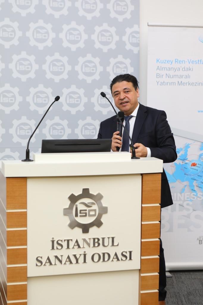 TDU_NRW's tweet photo. TDU-NRW Yönetim Kurulu Başkan Yardımcımız Dr. Abdullah Emili İstanbul Sanayi Odası üyelerine Almanya'ya yatırım konusunu anlattı. 
#tdu #nrw #tdunrw #almanyatürkleri #almanyadakitürkler #istanbulsanayiodası https://t.co/0vSX8QwfA7