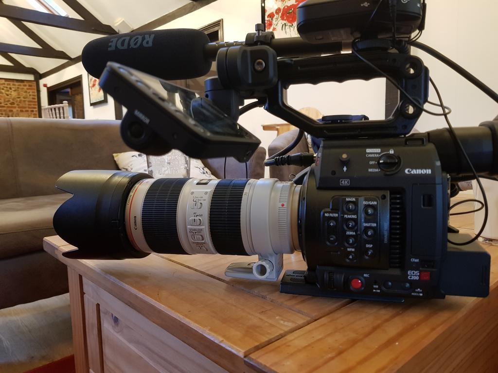 JMPhotox's tweet photo. Out filming a wedding at Hunters Hall in #norfolk. First full wedding with the @CanonUKandIE #C200. https://t.co/pXHTUK9WBF