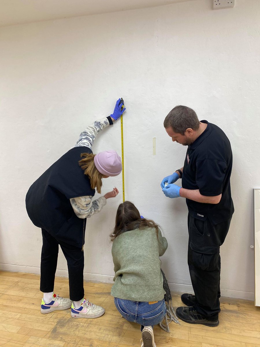 shiftingstyles_'s tweet photo. Thank you to the @HattonGallery team for guiding us through our practise hangings!  A lot of progress with exhibition interpretation, learning and marketing too!

The exhibition is coming to life by the day, and we are very excited to show you on 20th March! https://t.co/OD2IosqfkR