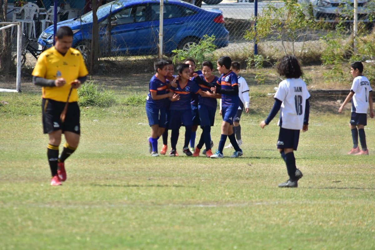 CFCorrecaminos's tweet photo. #CopaUAT | Categoría UATITOS
¡Nuestros Correcaminos se llevan la victoria!
#Correcaminos 2-1 #LaFranja
¡Bien jugado, chicos! 👊🏼 https://t.co/O22FPvXdqw