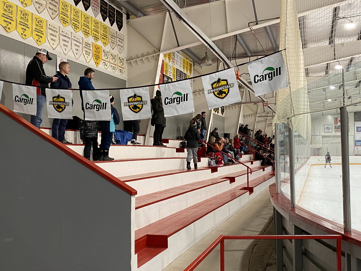 LabHabs's tweet photo. Day 2 underway here in La Broquerie for Peewee A Female Provincials @hockeymanitoba @CargillAgCanada #HMProvincials #BelieveInTeam https://t.co/0pAmzOyThk