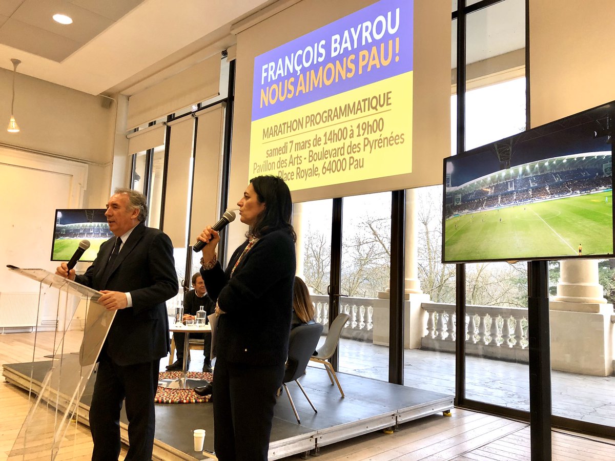 laurencefarreng's tweet photo. Déjà 4h15 de marathon programmatique avec @bayrou et l’équipe @nousaimonspau ... #viequotidienne #antisolitude #sport #culture .. tous les échanges sont permis ! https://t.co/ajGWxltorq