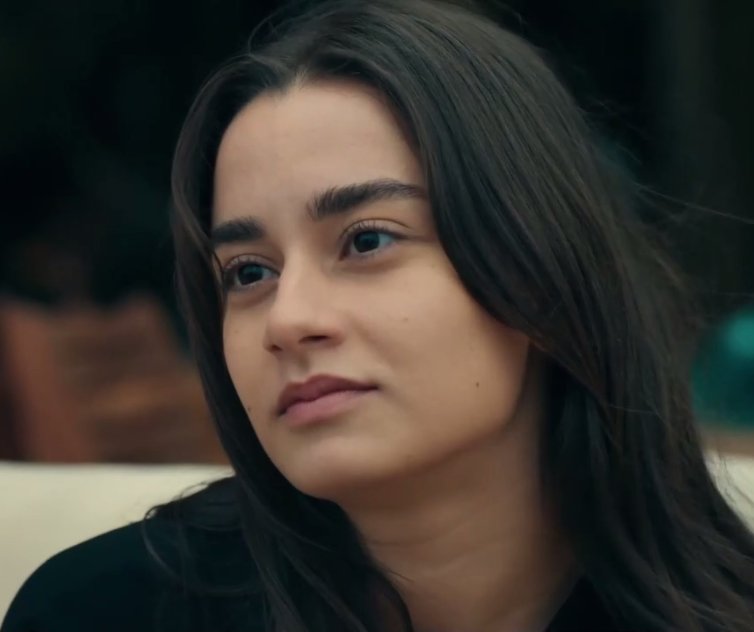 papatyalar güneşi sever
ben seni 

SanaDoğru AzKar