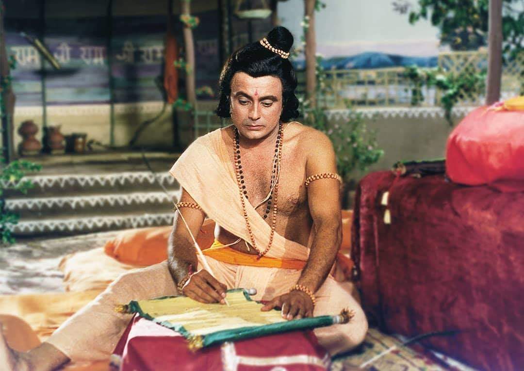 thelawprof's tweet photo. Thanks to Ramanand Sagar and all these actors who made Ramayan and contributed towards revival of Dharma in the society.
#JaiShriRam
#33YearsOfRamayan https://t.co/Zuu8enNWKC