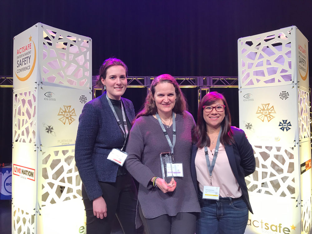 cattonline's tweet photo. Congratulations to Lori Stewart (centre), winner of an @actsafe Safety Ambassador of the Year Award at #AESC2020! Read about the work Lori has done to make meaningful improvements to #concussion awareness in the #film industry: https://t.co/1Ob4RlelVw https://t.co/sFTW34FlG2