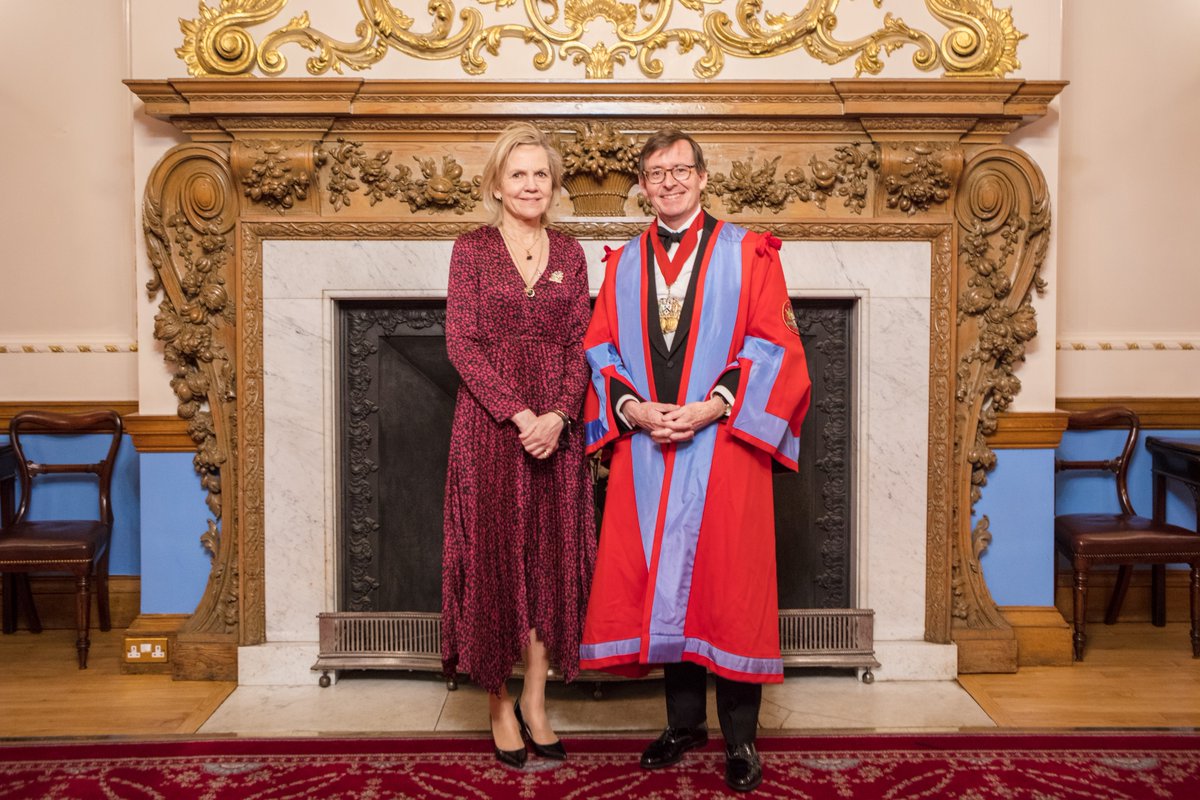 Exalumni's tweet photo. Congratulations to alumnus Hugh MacDougald, who was installed as the Master of the Worshipful Company of Paviors on Wednesday 
https://t.co/OniXYIuYHK
📷 Olga Kotovska 
#ExeterForever https://t.co/ZWlODC0Dtr