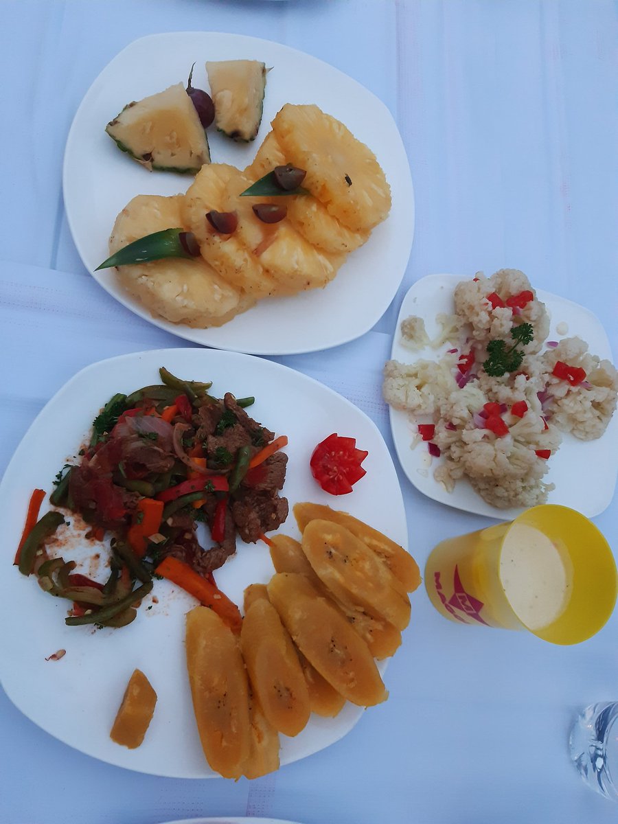 HemesNkwa's tweet photo. Les menus gagnants!!!
Ca donne pas envie de se régaler là ?
Bravo à toutes les équipes.  
C'était #Maggi 
#NestléCameroun 
#Whatisinthecube 
@NestleCWAR 
@BloggersCM https://t.co/PgzuhutB6Y