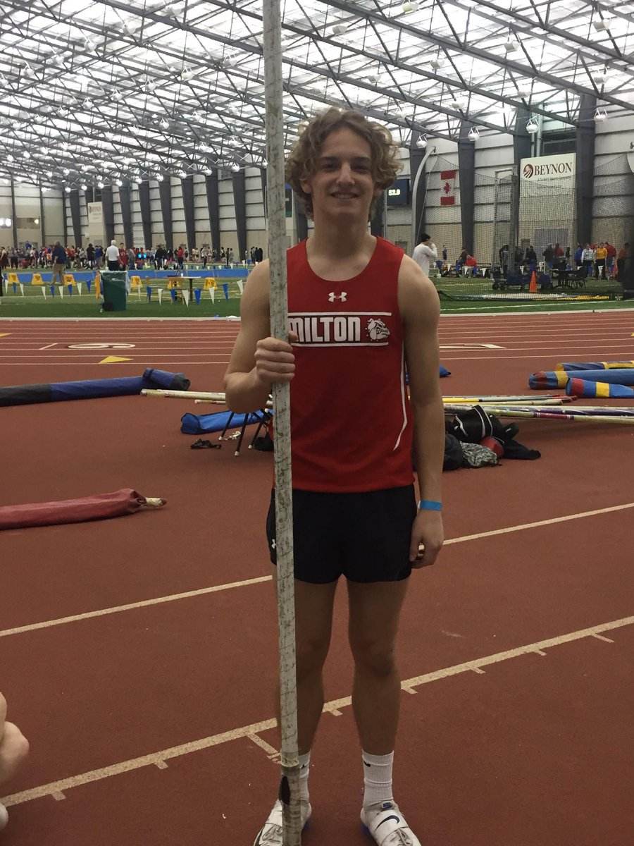 mucccoach's tweet photo. @CarterTinnerman represented the Bulldogs today at the @oatccc State indoor track and field championships.  Carter sets a new career PR of 13' 6" https://t.co/hL9RgZFDa0