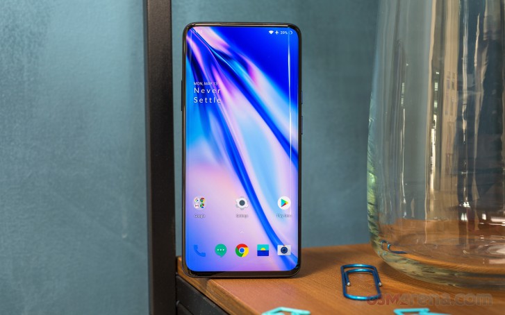 majedandroid's tweet photo. تحديث #Android10 بدأ بالوصول الى هاتف #OnePlus7Pro5G https://t.co/a7SepUhgFx