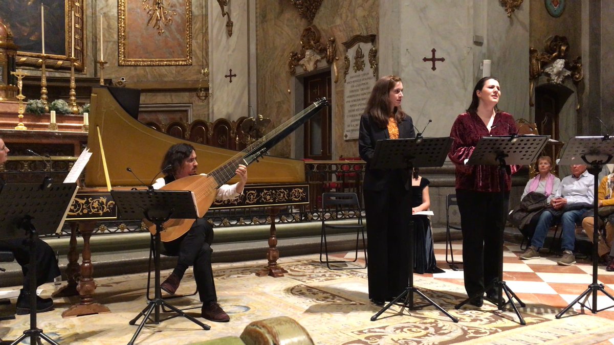 falparsimusic's tweet photo. 7️⃣ #FIAS2020
Programa: Las Facetas de Hipnos.
Concierto de I Discordanti.
Un ensemble en el que cada elemento por separado brilla con luz propia y que juntos son extraordinarios.
Extractos de Orfeo de Luigi Rossi (1647). #Rossi #Macque #Gesualdo #DeMachy
Bravo‼️
@CulturaCMadrid https://t.co/MzDwPCt4g1