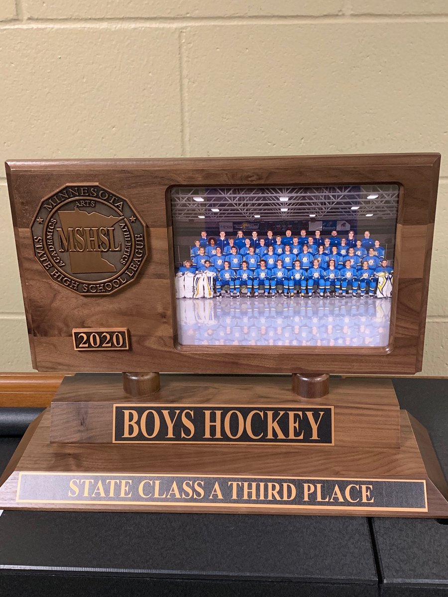 CHSPuckSquad's tweet photo. Thank you Boys for a great 4 year run. I can’t describe my emotion today as it’s so hard always to say good bye. These seniors did what they always do down 2 goals early in the 3rd period after a tough loss yesterday at 9 AM today and they RESPONDED &amp; ended on a win! #ProudCoach https://t.co/GPPcEfQkeL