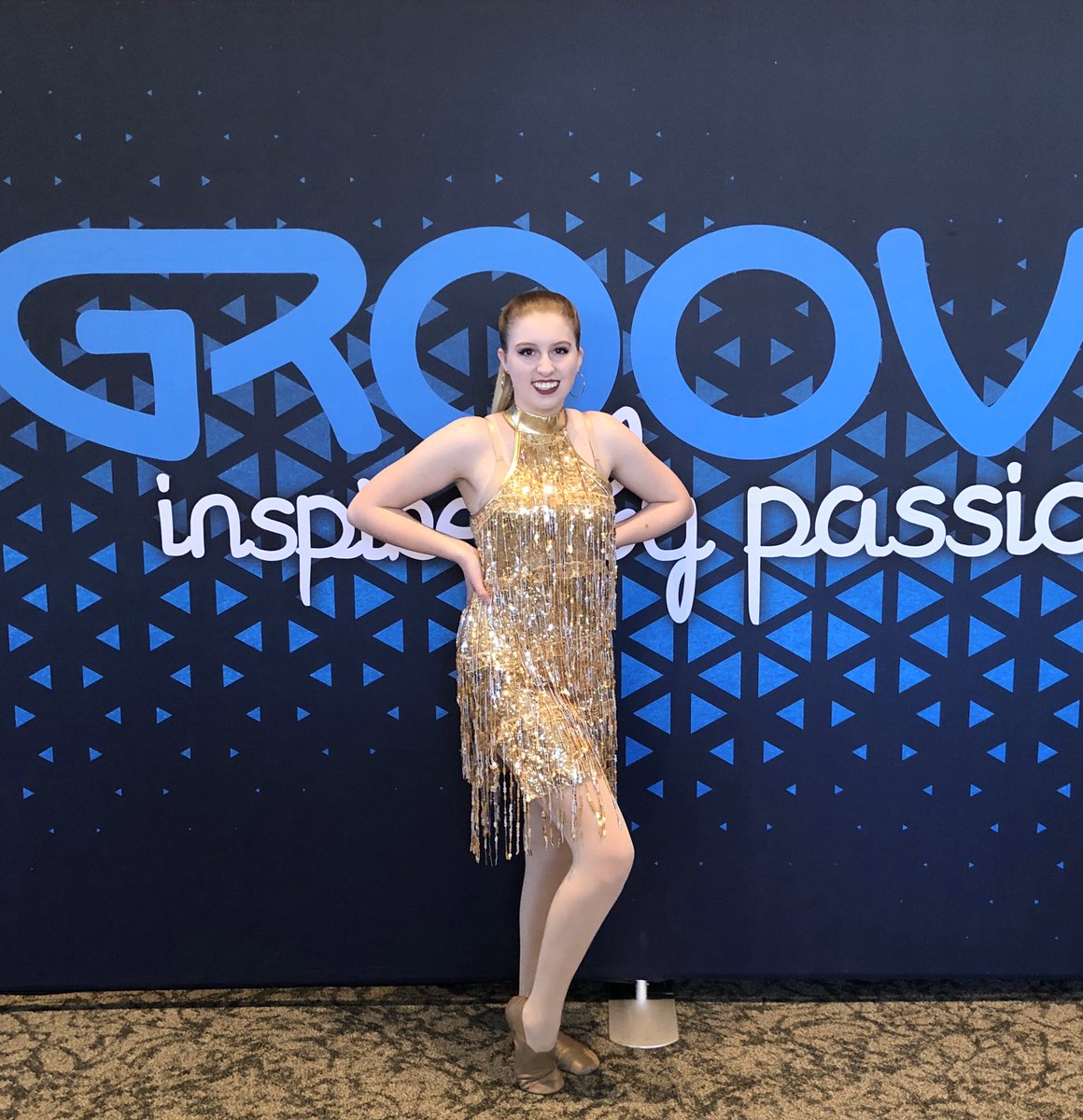 MissOzz45's tweet photo. @GrooveDanceComp #GrooveSpringfield #Dancer #Beautiful https://t.co/KxiL0kZPxW