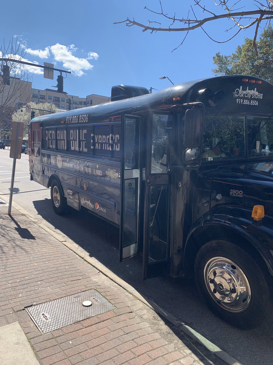 RandBExpress's tweet image. We just arrived at @carolinalehouse here on Glenwood! Gonna be leaving in 10 minutes! All aboard! #WeAreNC