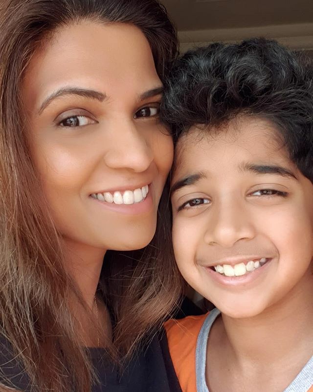 Sreeja77's tweet photo. Countdown - 12 more days to go... #bigmemories #beyourownkindofbeautiful #bonding #timetogether #picoftheday #malaysian #me #instashoot #laughter #smile #beyou #instalove #instafun #begrateful #gift #giftoflife #love #life #youmeantheworldtome #youmakeme… https://t.co/jutsUJgBpi https://t.co/U1b7VMjLrP