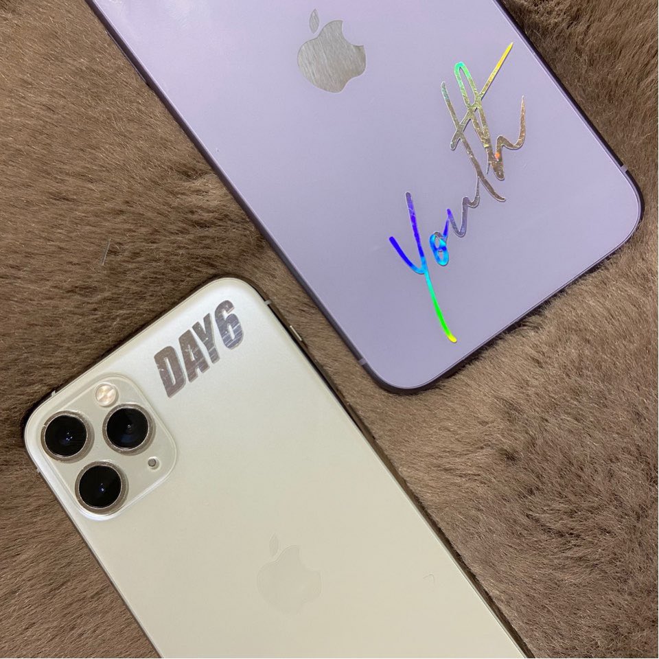 🔮 홀로그램 스티커 전문 제작소 🔮

✨메인트윗 정독 후 문의주세요
✨1장부터 제작 가능 
✨우편/준등기/택배 당일배송 가능

모든 홀로그램 스티커 제작 가능하며
똑같은 홀로그램이 아닌 다양한 컬러 보유💖
그룹 공식색으로도 제작이 가능합니다

#데이식스 #홀로그램스티커
샘플샷입니다 ➿