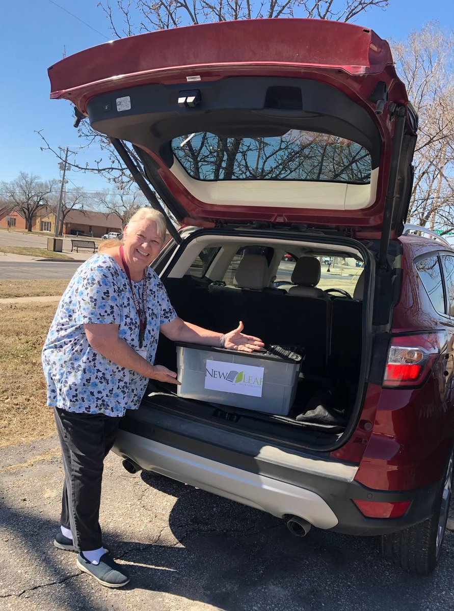 URMWichita's tweet photo. Calling those who love books &amp; want to help their community! We are looking for New Leaf Ambassadors. Ambassadors would have a New Leaf tub they kept in their car, &amp; when friends or family had books to give, you would collect them &amp; when your tub is full, drop them off at URM. https://t.co/74FhSmujuw