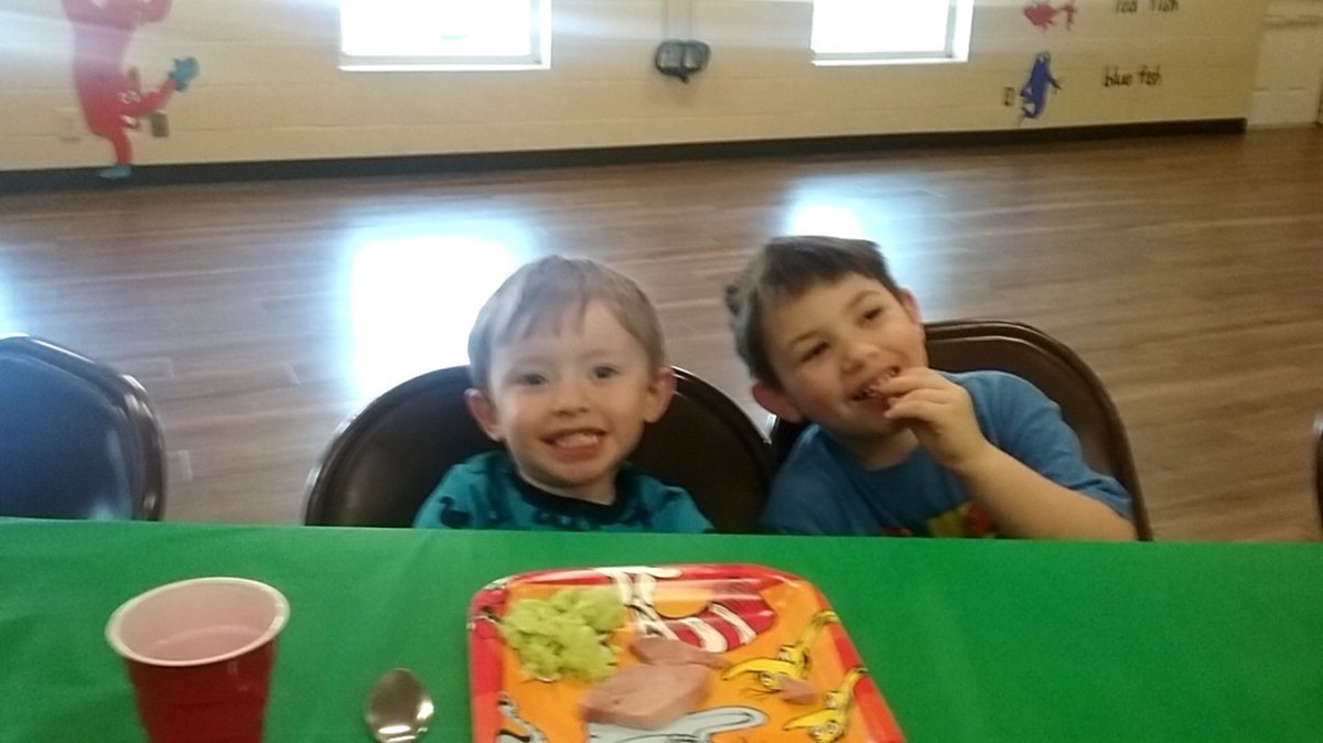 kiker_amy's tweet photo. Grant did NOT like the green eggs and ham at school 😜 https://t.co/BGGdqhvTj9