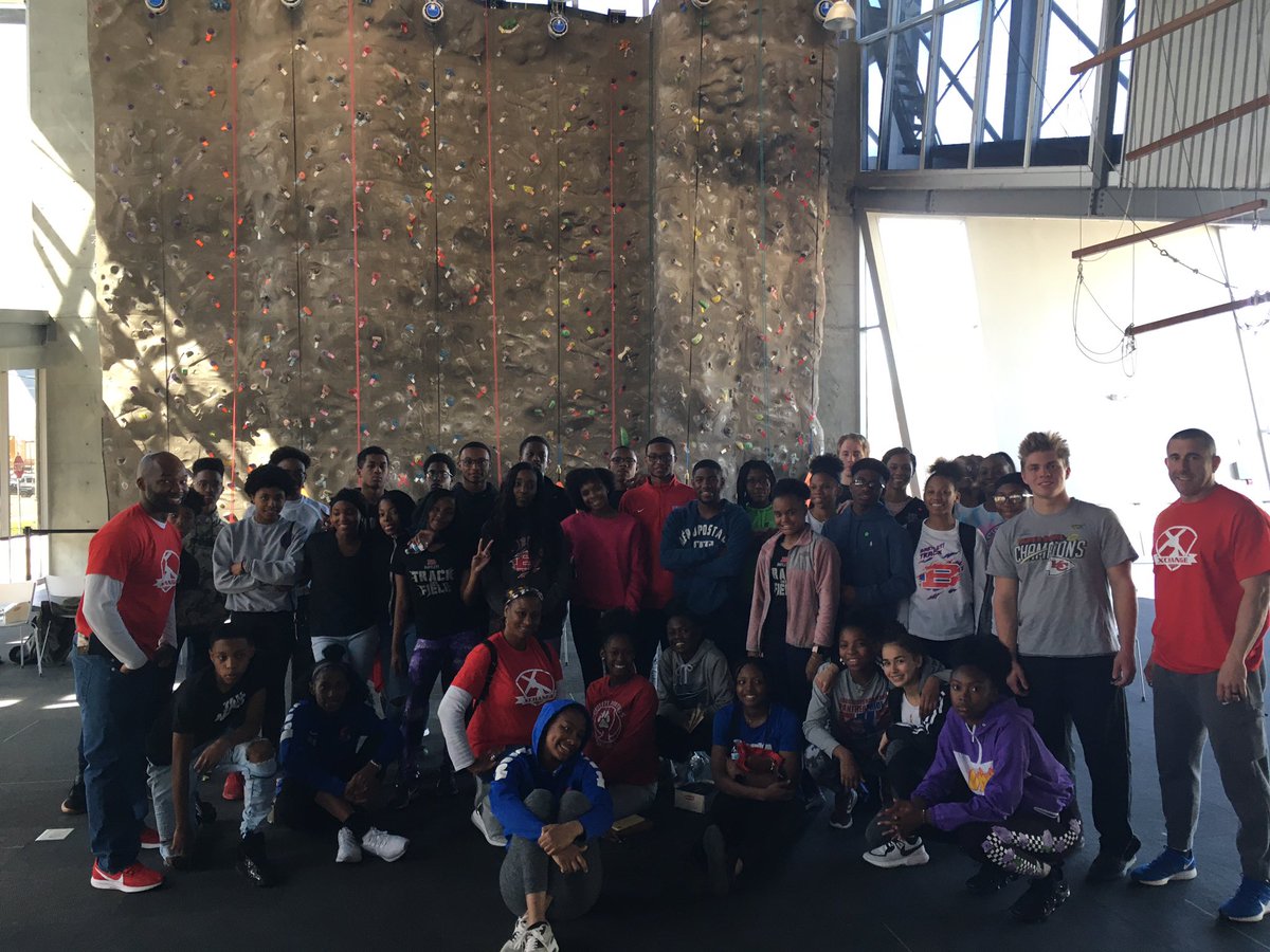TeamBRIDGES477's tweet photo. We want to thank Xchange for coming to @BRIDGESUSA today! We always have a blast working with y’all. 🎉😊 https://t.co/WwjxKmhSMR