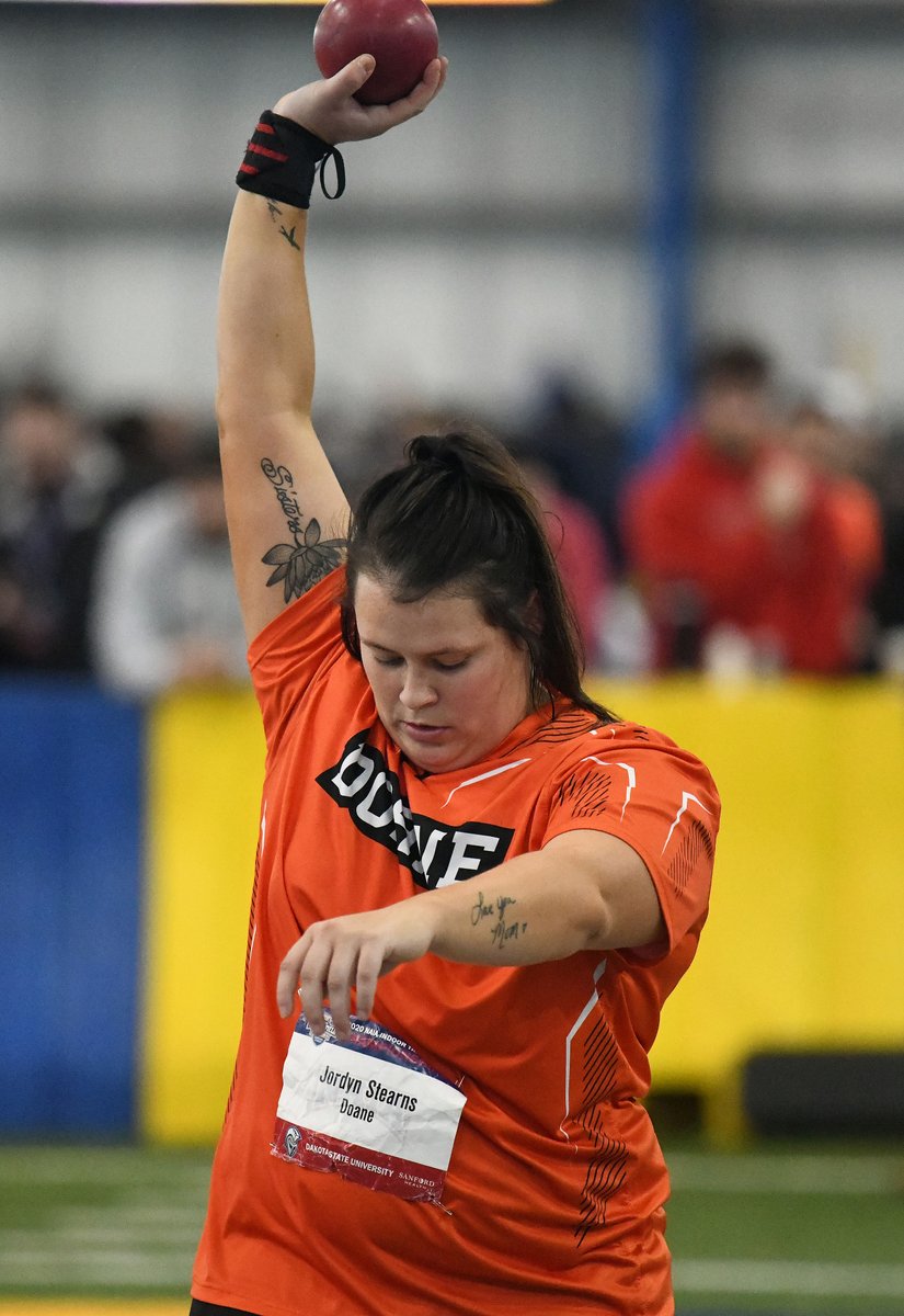 Scoop_DoaneTF's tweet photo. **NAIA Champion Alert**

#NAIATrack women's shot put: #DoaneTF's @KateGrint wins with mark of 14.81/48-7; @JordynStearns 6th, 13.73/45-0.5. https://t.co/C6j1rvuNVT