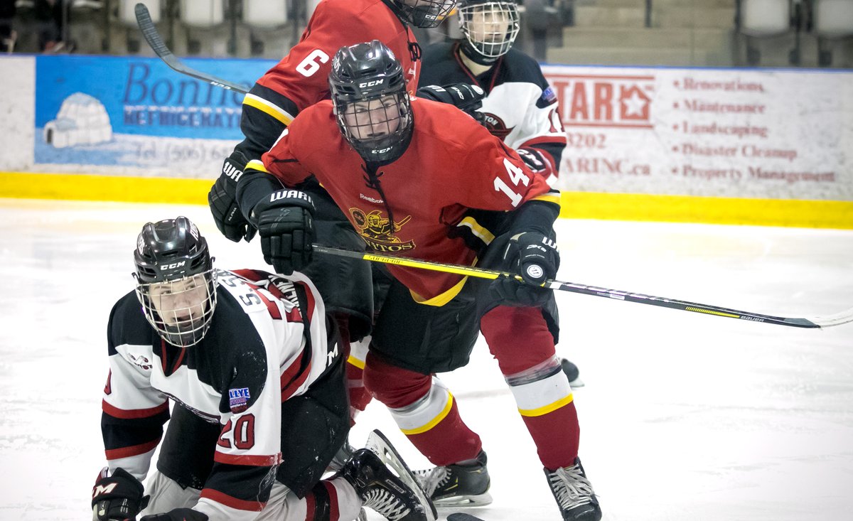 KevinBarrettNB's tweet photo. .@sjvitoshockey Thanks for the invite last night. Good luck in today's game. #hockey #Playoffs #qplex @HockeyNB https://t.co/QhRUHTYUMi