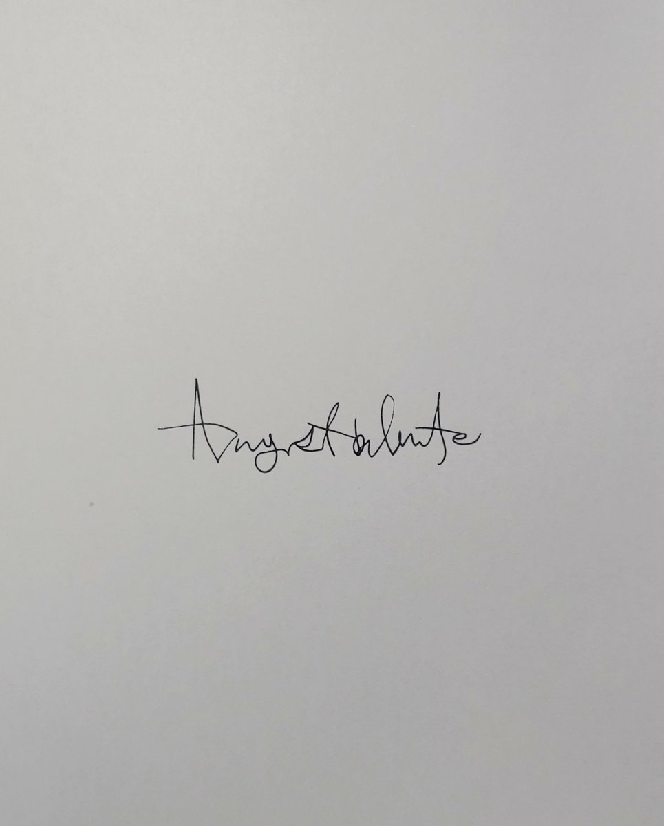 이 깊은 밤은 나무에 매달린 게 아니지만 가시가 있어
까만 밤, 신발을 찾지 못해 맨발로 가시를 까헤치니 
밤벌레 어물어물 발등 위를 기어 다닌다
가시 박힌 발에 꽃내음 올라와
아삭, 밤이 달다