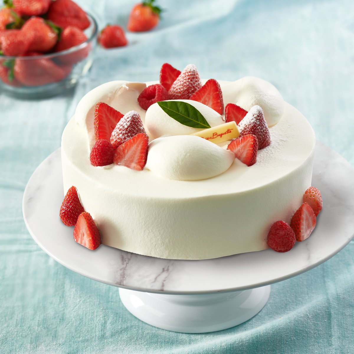 Paris Baguette on Twitter "Cake is my happy place. Are you more of a