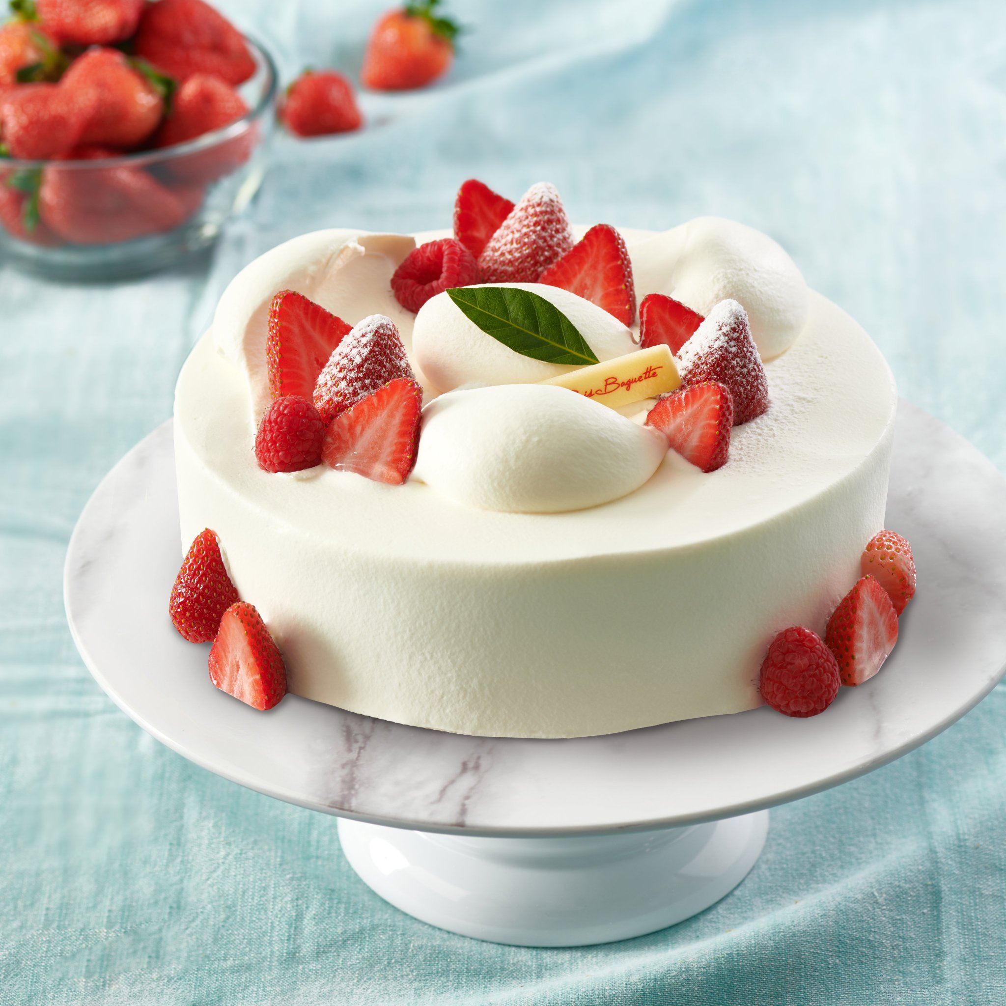 Paris Baguette on Twitter "Cake is my happy place. Are you more of a