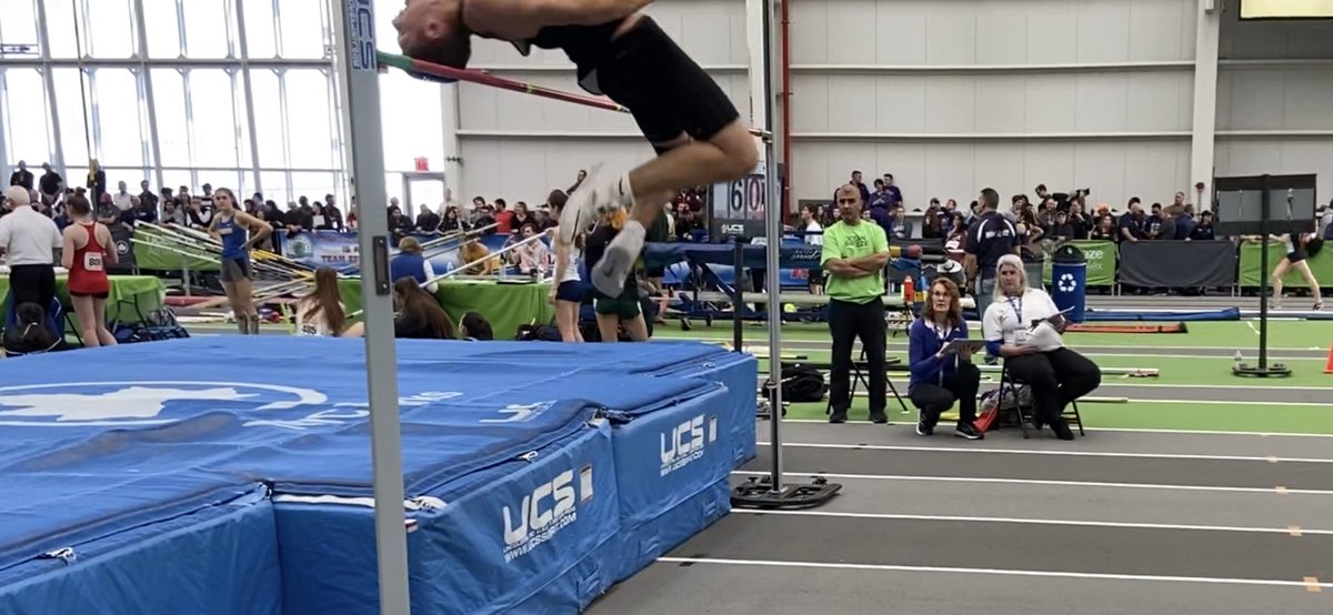 Section6TF's tweet image. Carson Swierski from Williamsville Northin the high jump