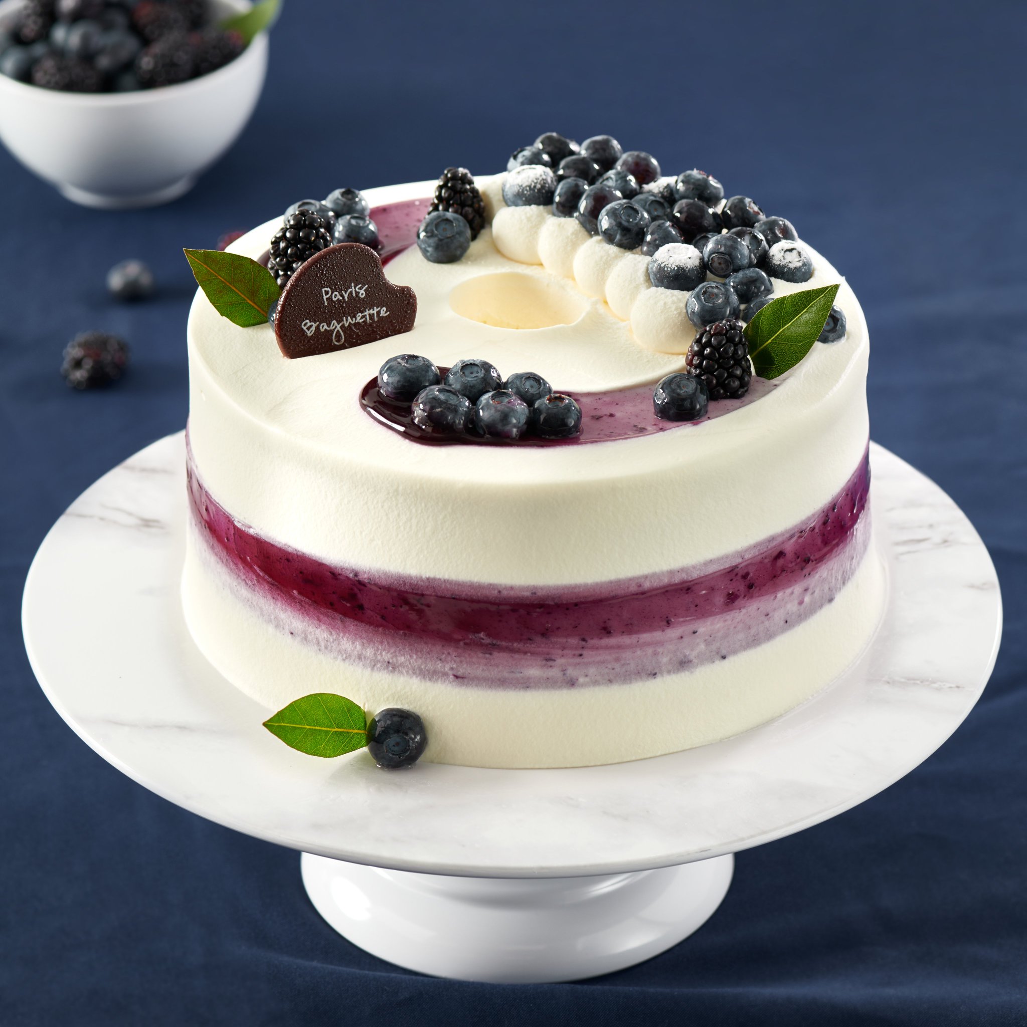 Paris Baguette on Twitter "Cake is my happy place. Are you more of a