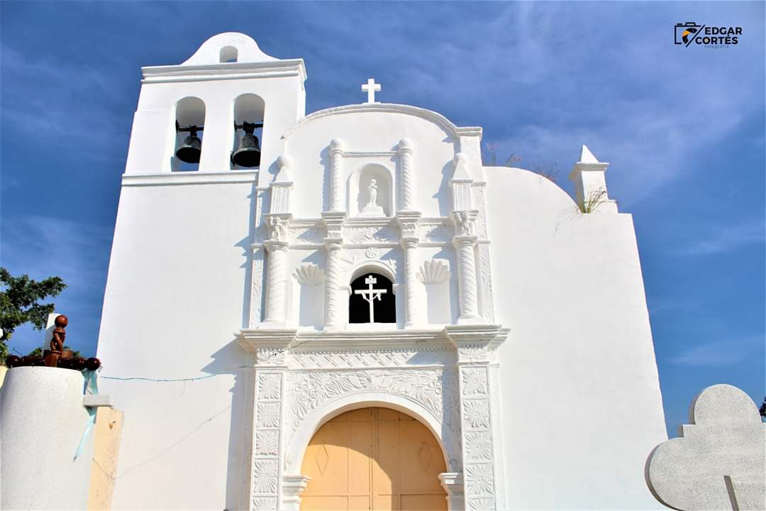 _EdgarCortes's tweet photo. Capilla de #SanCristóbal ubicada en el panteón municipal de #Tepeojuma.⛪️🌤 https://t.co/x2qkMDquuL