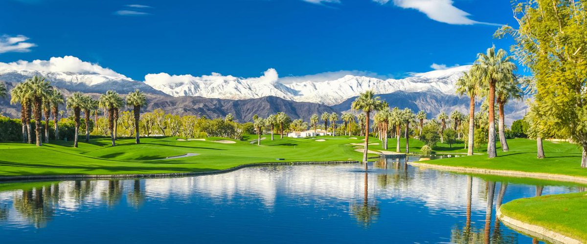 FORE! ⛳

Sneak in a quick 18 hole round at any of the golf resorts and courses within driving distance of the Rendezvous!