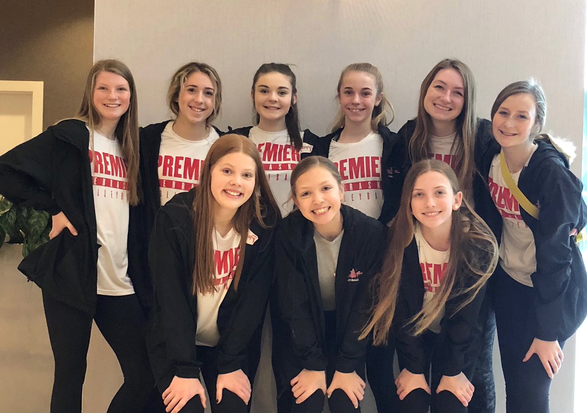 premier13black's tweet photo. Girls are ready for day 1. Can’t wait for the pm wave to start. #PremierProud #PremierStrong https://t.co/lZDhqy6SDi