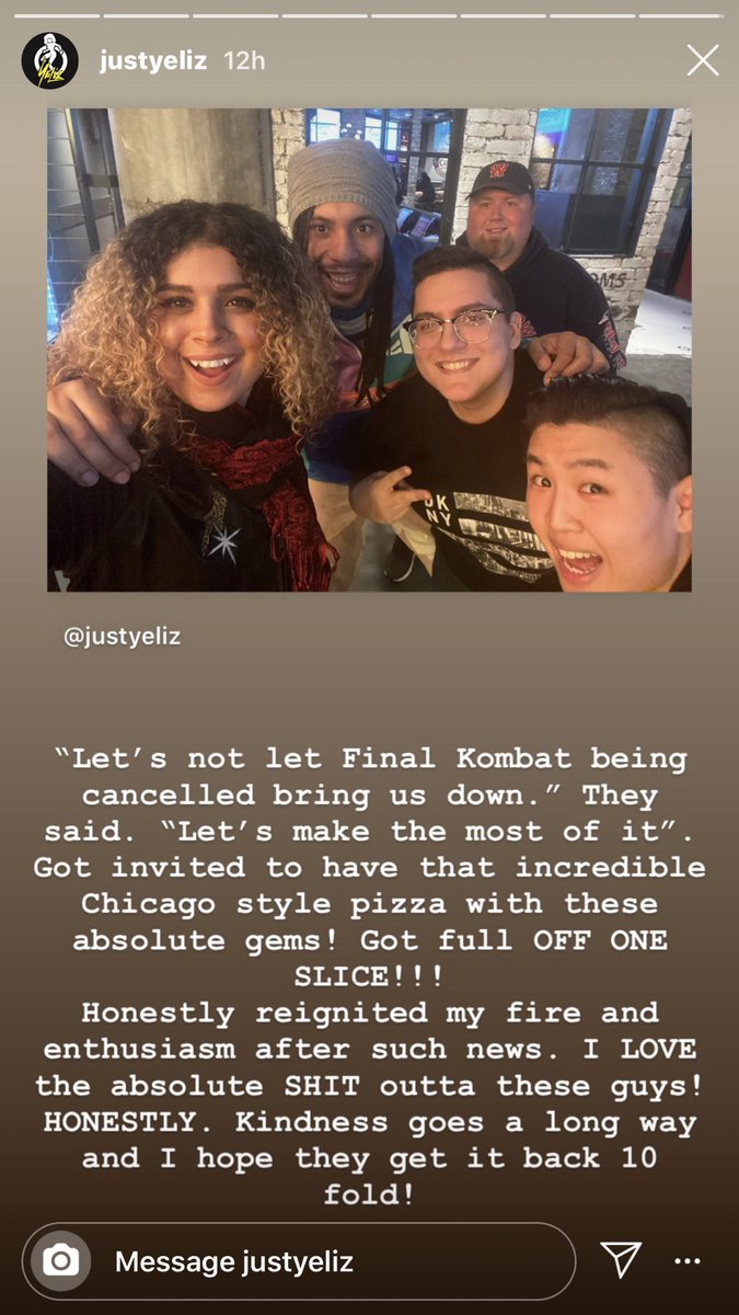 JayShockblast's tweet photo. Last night I met @justyeliz who came to Chicago from Australia and seeing this in her Instagram story puts things in perspective. Sometimes things don’t go the way we want them to but we are all out here making the best of it and enjoying. Such a pleasure meeting you! #TeamWick https://t.co/UnofzDKkrx