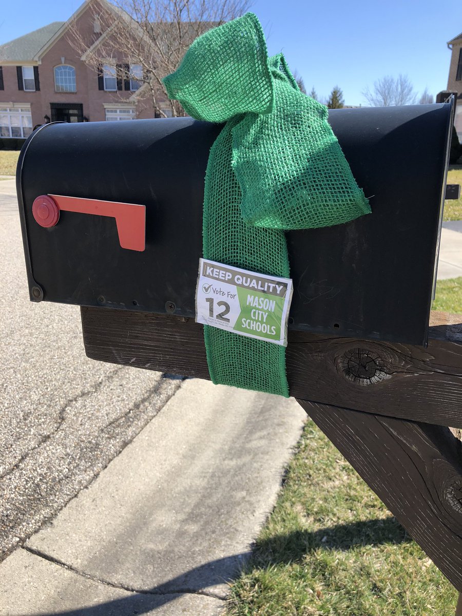 SuerMin12's tweet photo. The mailbox is sporting some “green” to show support for an amazing district that is very close to my heart.  
My family and I are voting early this week- 4 yes votes!  Please support Mason schools!!!  💚💚💚Vote yes on issue 12!  
Keep quality! #Masonforkids💚💚💚 https://t.co/HbdAHj2GI2