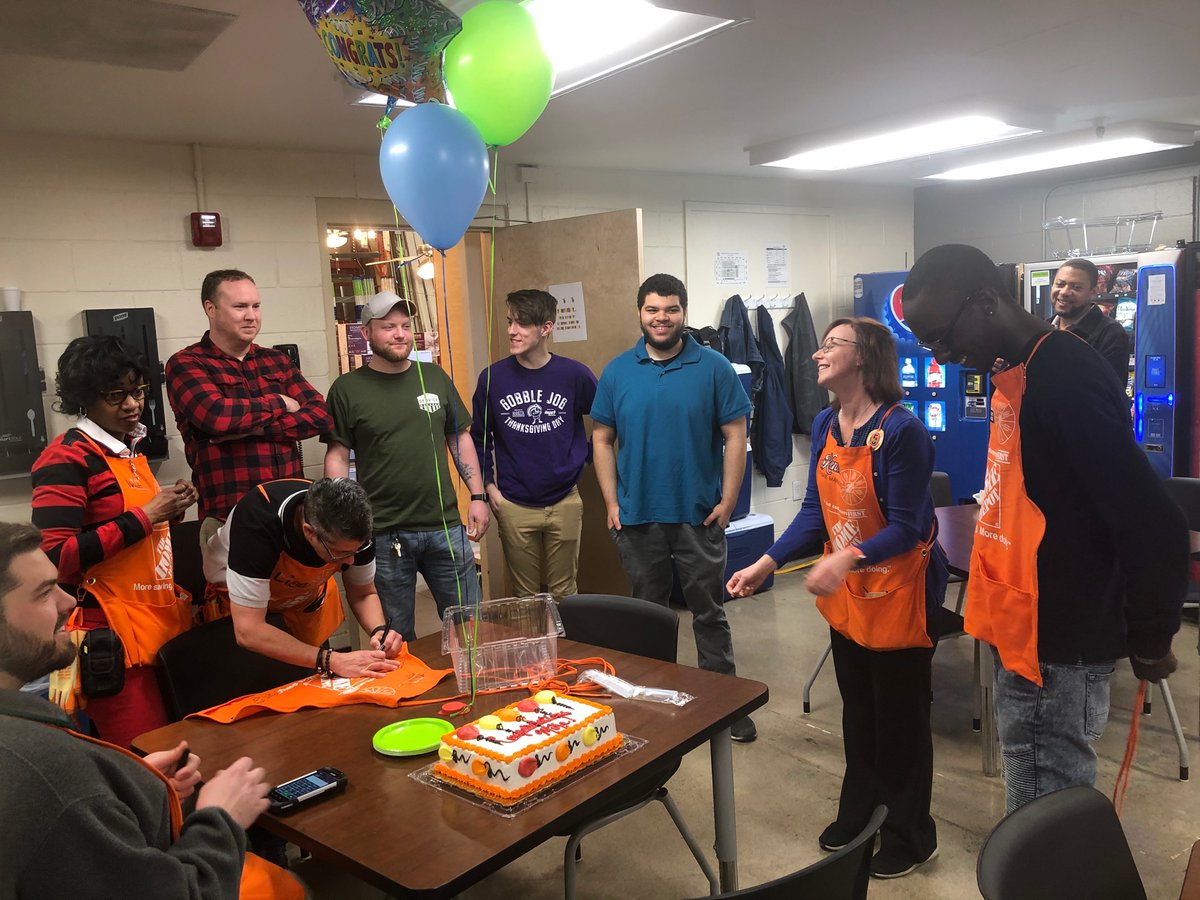 Congratulations Mike Corbett for your new promotion to ASM... #153 will be lucky to have you! @Kendellmann234 <a href="/JCClark_HD/">JC Clark</a> @KrystofSamsel <a href="/Abi_Gonzalez01/">Abby Gonzalez</a>