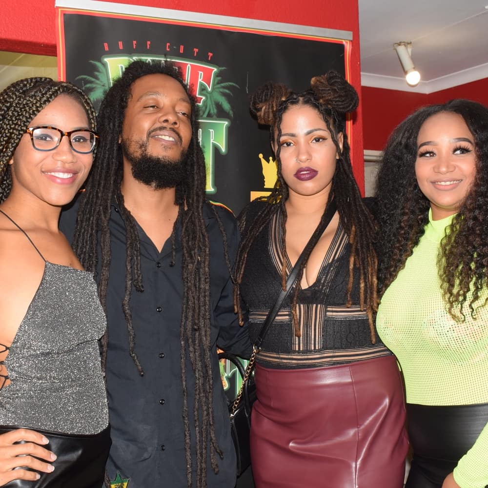 dondadamusic's tweet photo. PARTY WITH A PURPOSE part2 on @1912onlineradio #hiphop4life #DadaFriday 
@figlobalmedia 
@r1wradio @figlobalmedia @indiefoundation @hiphop411tv @sa_hiphop411 #online #retail #finance #broadcasting #musician #music #marketing #business #freelance #freelancing https://t.co/aTCzXhZw1T