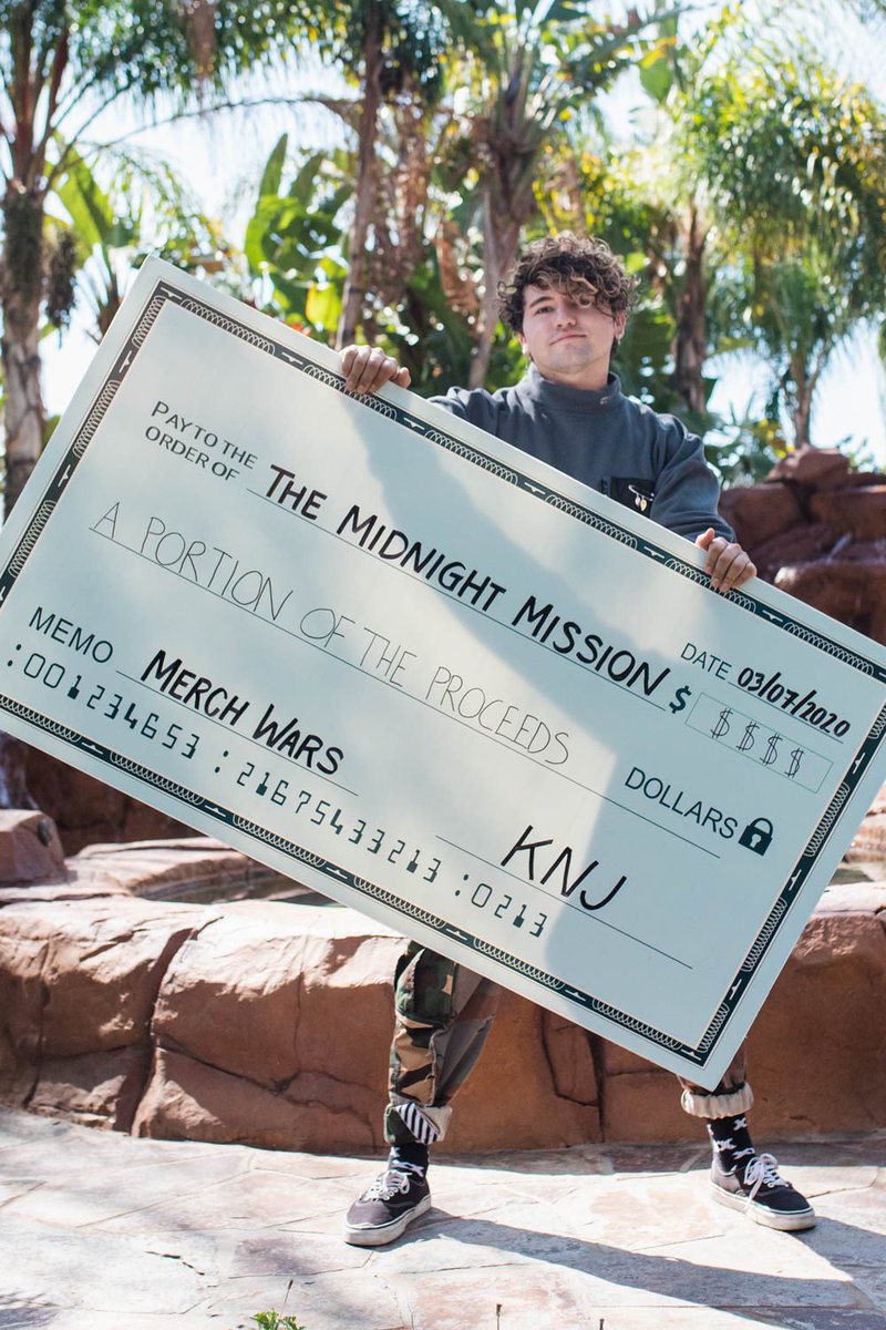 KianAndJc's tweet photo. Huge congrats to salmon crosby &amp; the dedicated xplr fan base for winning merch wars... yes, they have defeated us 😞😞

but all in all, we wanted to do something fun w each other &amp; at the same time raise money for our favorite foundations. So THANK U to everyone who contributed<3 https://t.co/a6KNI2TYtw