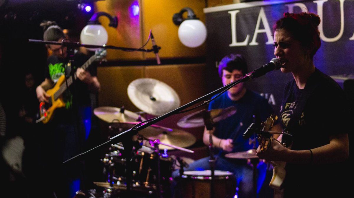 infomovil (@infomovilapp) on Twitter photo Un sonido brutal sale de Gods of Liars, los penúltimos concursantes del 8º Concurso de Música en Directo <a href="/laruaburgos/">La Rua Burgos</a>
El próximo jueves a las 21h. La Rua #Burgos se llena de rock alternativo. Un sonido brutal sale de Gods of Liars, los penúltimos concursantes del 8º Concurso de Música en Directo <a href="/laruaburgos/">La Rua Burgos</a>
El próximo jueves a las 21h. La Rua #Burgos se llena de rock alternativo.