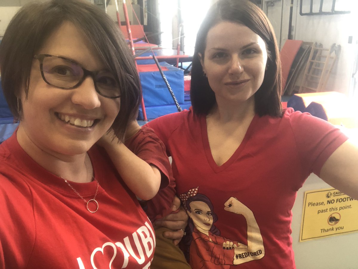 Bumped into another public education advocate & concerned parent at kids’ gymnastics today. #RedForEd #supportourstudents #buildingamovement #publiceducation @SOSAlberta @AdrianaLaGrange