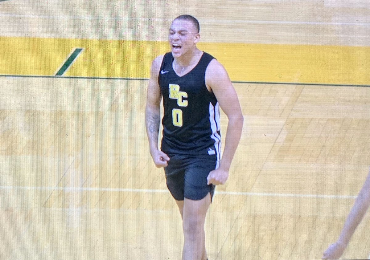TheAlexLorenzo_'s tweet photo. FINAL: Roselle Catholic avenges 3 previous losses, as Lions stun St. Pat’s 56-49 in NJSIAA Non-Public B Playoffs. #NJHoops https://t.co/tuBLJxAlcB